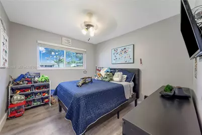 8331 NW 18th St, Pembroke Pines, FL 33024 - Photo 9