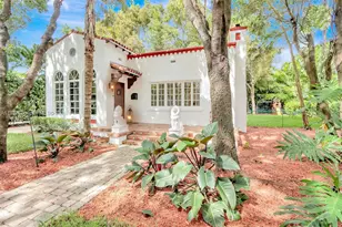 517 Minorca Ave, Coral Gables, FL 33134 - Photo 3