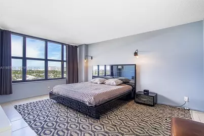 2500 Parkview Dr #911, Hallandale Beach, FL 33009 - Photo 19