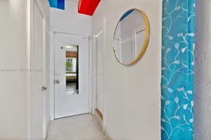 255 W 24th St, Miami Beach, FL 33140 - Photo 9