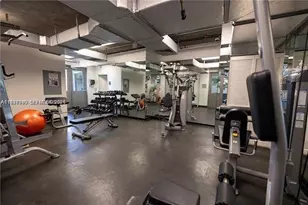 455 NE 25th St, Miami, FL 33137 - Photo 39