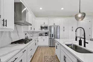 12024 SW Water Lily Terrace, Port Saint Lucie, FL 34987 - Photo 15