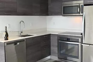 151 SE 1st St, Miami, FL 33131 - Photo 15