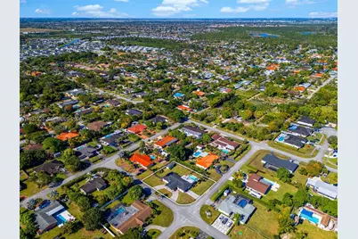 12805 SW 193rd Ter, Miami, FL 33177 - Photo 25