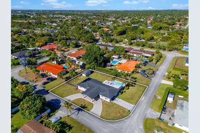 12805 SW 193rd Ter, Miami, FL 33177 - Photo 21