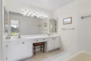 10114 Costa Del Sol Blvd, Doral, FL 33178 - Photo 7