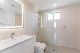 9101 E Bay Harbor Dr, Bay Harbor Islands, FL 33154 - Photo 19