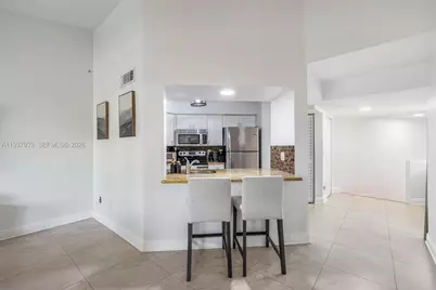 8109 NW 17th Mnr #8109, Plantation, FL 33322 - Photo 17