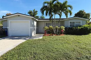 3570 NW 36th Ave, Lauderdale Lakes, FL 33309 - Photo 21