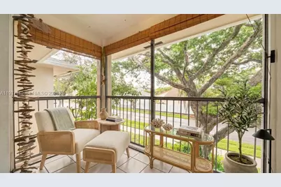 401 SE 10th St #B205, Dania Beach, FL 33004 - Photo 5