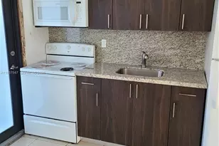 310-312 SW 36th Ave, Miami, FL 33135 - Photo 13