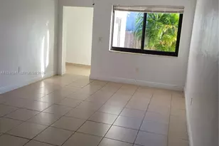 310-312 SW 36th Ave, Miami, FL 33135 - Photo 11