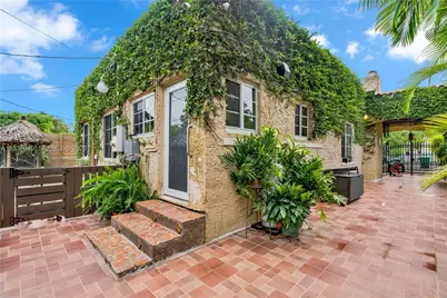 4739 SW 5th St, Miami, FL 33134 - Photo 7