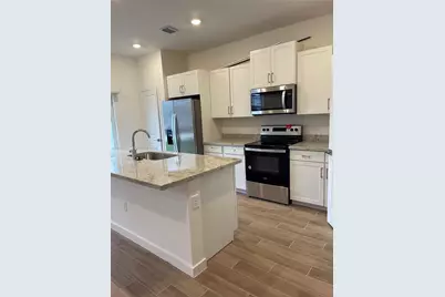 1672 SE 8th Ave #0, Homestead, FL 33034 - Photo 3