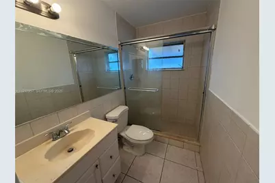 9507 NW 80th Ct, Tamarac, FL 33321 - Photo 17