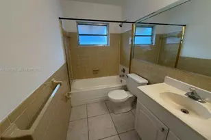 9507 NW 80th Ct, Tamarac, FL 33321 - Photo 13