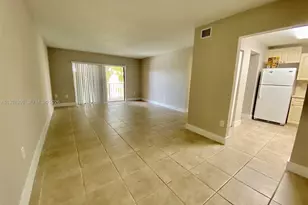 10431 N Kendall Dr, Miami, FL 33176 - Photo 1