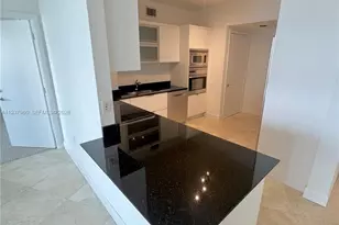 400 Alton Rd, Miami Beach, FL 33139 - Photo 17