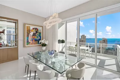 900 Brickell Key Blvd #2004, Miami, FL 33131 - Photo 13