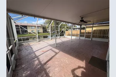 117 Danielle Ct, Weston, FL 33326 - Photo 27