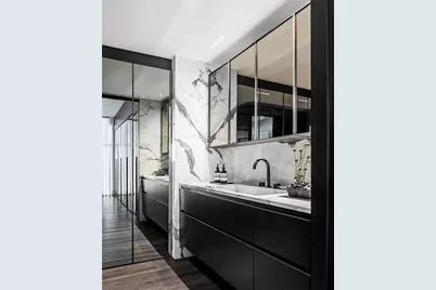 1040 Biscayne Blvd #2202, Miami, FL 33132 - Photo 23