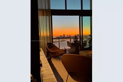 1040 Biscayne Blvd #2202, Miami, FL 33132 - Photo 37