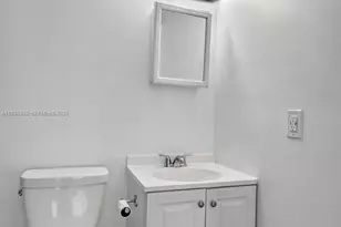 1498 NE 180th St, North Miami Beach, FL 33162 - Photo 29