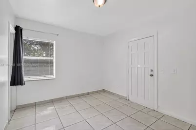 1498 NE 180th St, North Miami Beach, FL 33162 - Photo 21
