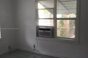 429 SE 49th St, West Palm Beach, FL 33407 - Photo 13