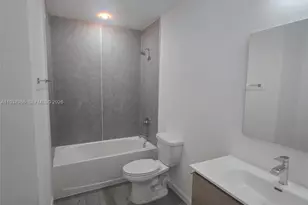 568 NW 7th St, Florida City, FL 33034 - Photo 13