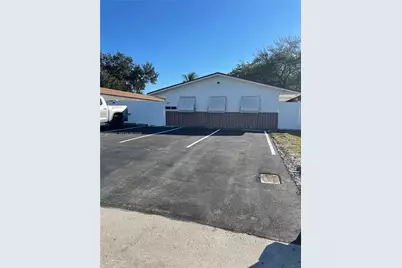 1330 SW 34th Ave #3, Fort Lauderdale, FL 33312 - Photo 1
