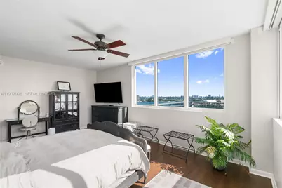 244 Biscayne Blvd #1703, Miami, FL 33132 - Photo 53