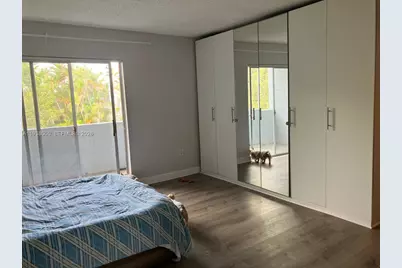 9351 Fontainebleau Blvd #B206, Miami, FL 33172 - Photo 7