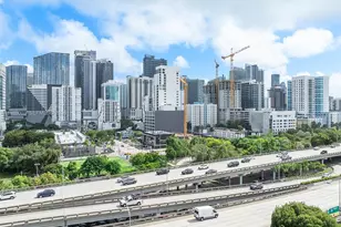 239 SW 9th St, Miami, FL 33130 - Photo 11