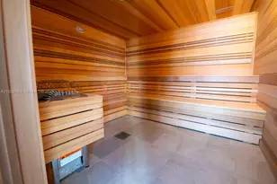 239 SW 9th St, Miami, FL 33130 - Photo 7