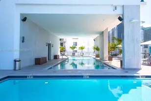 239 SW 9th St, Miami, FL 33130 - Photo 3