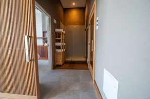 239 SW 9th St, Miami, FL 33130 - Photo 9