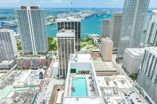 151 SE 1st St, Miami, FL 33131 - Photo 45