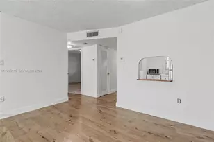 2831 Sunrise Lakes Dr E, Sunrise, FL 33322 - Photo 19