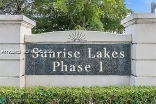 2831 Sunrise Lakes Dr E, Sunrise, FL 33322 - Photo 17