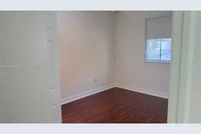 7633 NW 114th Path #7633, Doral, FL 33178 - Photo 5