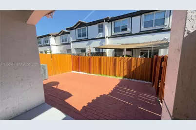 7633 NW 114th Path #7633, Doral, FL 33178 - Photo 27