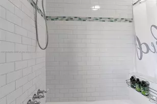 8700 N Miami Ave, El Portal, FL 33150 - Photo 37