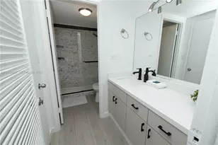 2301 Collins Ave, Miami Beach, FL 33139 - Photo 43
