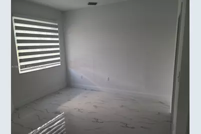 7200 NW 177th St #106-7, Hialeah, FL 33015 - Photo 7