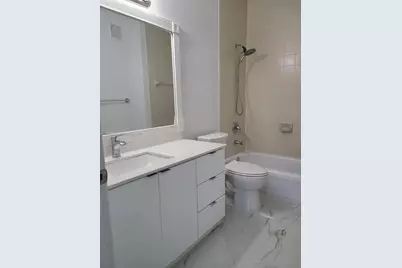 7200 NW 177th St #106-7, Hialeah, FL 33015 - Photo 9