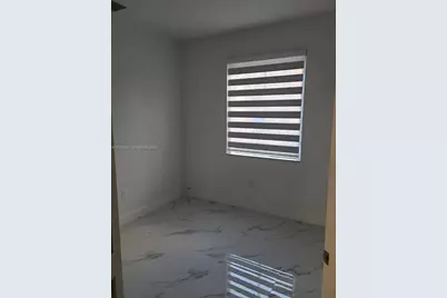 7200 NW 177th St #106-7, Hialeah, FL 33015 - Photo 11