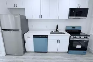 134 SW 14th Ave, Boynton Beach, FL 33435 - Photo 3