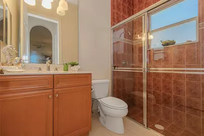 610 W Enclave Cir W, Pembroke Pines, FL 33027 - Photo 39