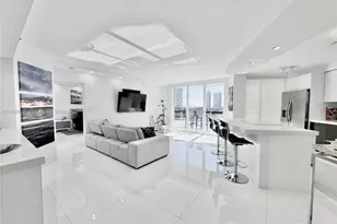 3600 Mystic Pointe Dr, Aventura, FL 33180 - Photo 3